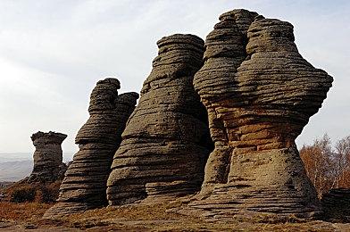 科幻动作RPG《新柏林2087》新预告 值得期待